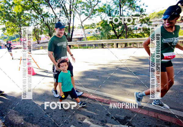 Buy your photos of the eventSANTANDER TRACK&FIELD RUN SERIES Boulevard Shopping BH on Fotop
