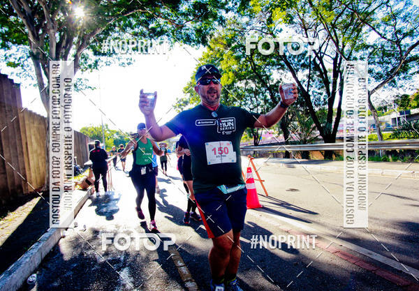 Buy your photos of the eventSANTANDER TRACK&FIELD RUN SERIES Boulevard Shopping BH on Fotop