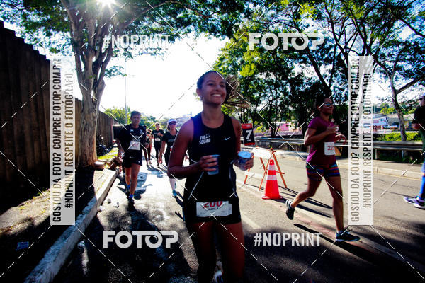 Buy your photos of the eventSANTANDER TRACK&FIELD RUN SERIES Boulevard Shopping BH on Fotop
