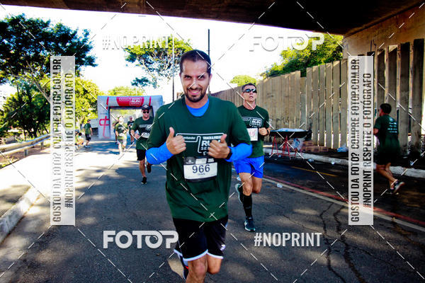Buy your photos of the eventSANTANDER TRACK&FIELD RUN SERIES Boulevard Shopping BH on Fotop