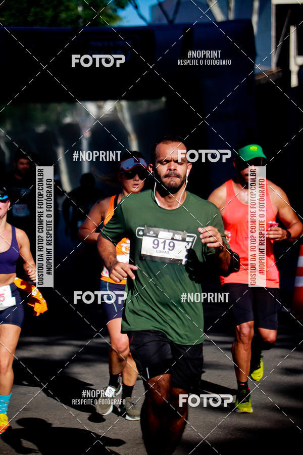 Buy your photos of the eventSANTANDER TRACK&FIELD RUN SERIES Boulevard Shopping BH on Fotop