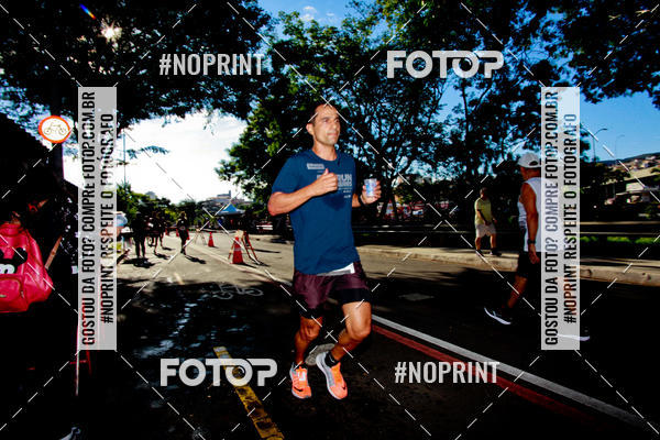 Buy your photos of the eventSANTANDER TRACK&FIELD RUN SERIES Boulevard Shopping BH on Fotop