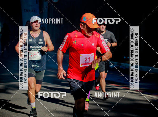 Buy your photos of the eventSANTANDER TRACK&FIELD RUN SERIES Boulevard Shopping BH on Fotop