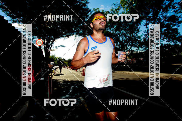 Buy your photos of the eventSANTANDER TRACK&FIELD RUN SERIES Boulevard Shopping BH on Fotop