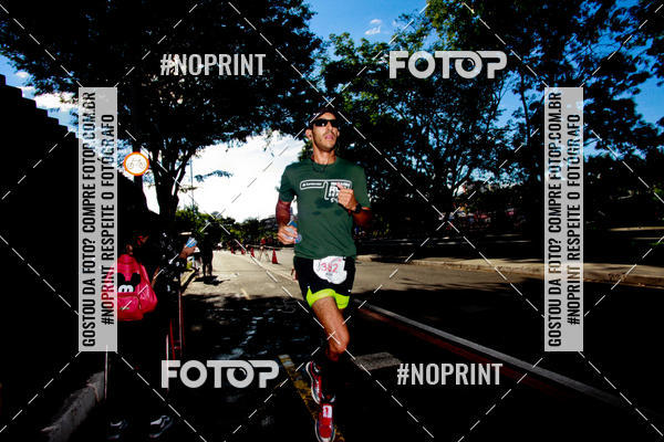 Buy your photos of the eventSANTANDER TRACK&FIELD RUN SERIES Boulevard Shopping BH on Fotop