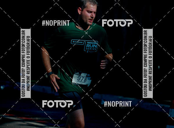 Buy your photos of the eventSANTANDER TRACK&FIELD RUN SERIES Boulevard Shopping BH on Fotop