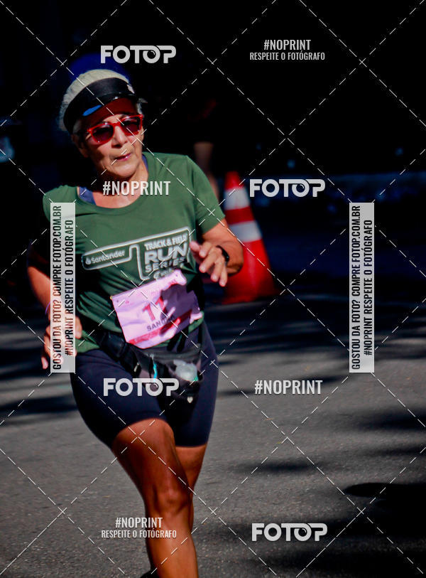 Buy your photos of the eventSANTANDER TRACK&FIELD RUN SERIES Boulevard Shopping BH on Fotop