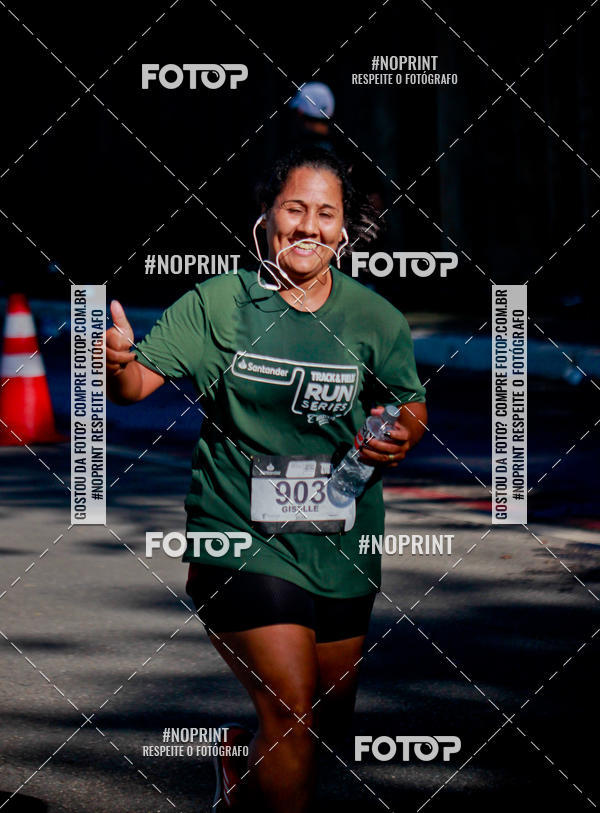 Buy your photos of the eventSANTANDER TRACK&FIELD RUN SERIES Boulevard Shopping BH on Fotop