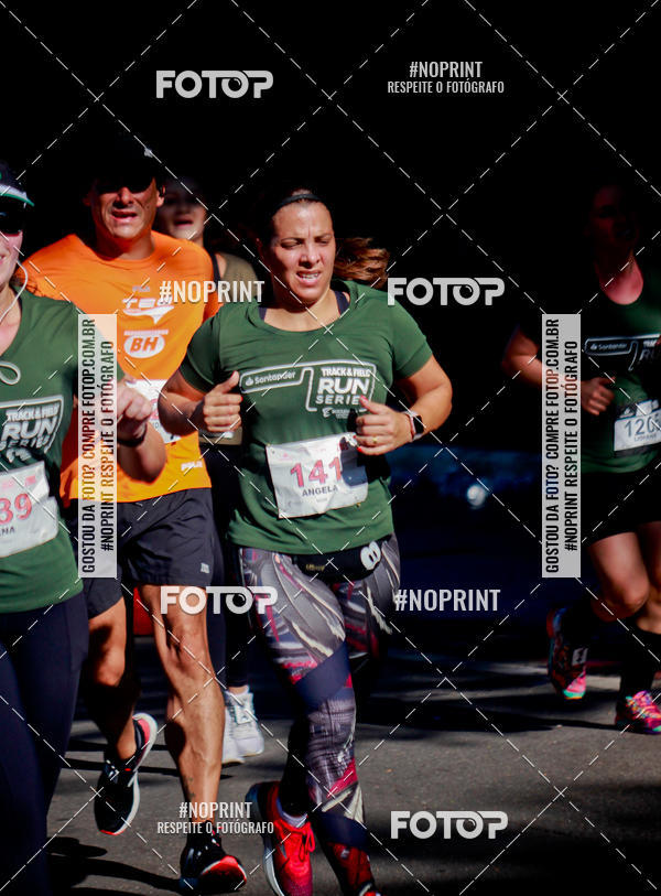 Buy your photos of the eventSANTANDER TRACK&FIELD RUN SERIES Boulevard Shopping BH on Fotop