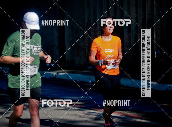 Buy your photos of the eventSANTANDER TRACK&FIELD RUN SERIES Boulevard Shopping BH on Fotop