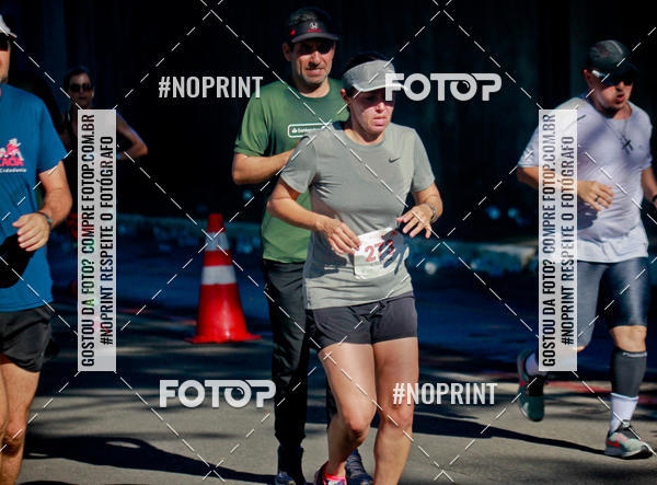 Buy your photos of the eventSANTANDER TRACK&FIELD RUN SERIES Boulevard Shopping BH on Fotop