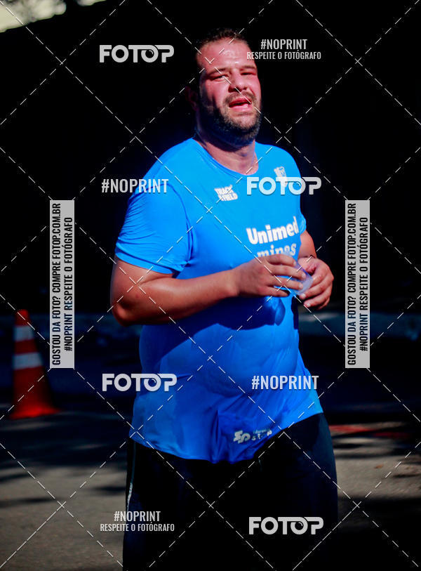 Buy your photos of the eventSANTANDER TRACK&FIELD RUN SERIES Boulevard Shopping BH on Fotop