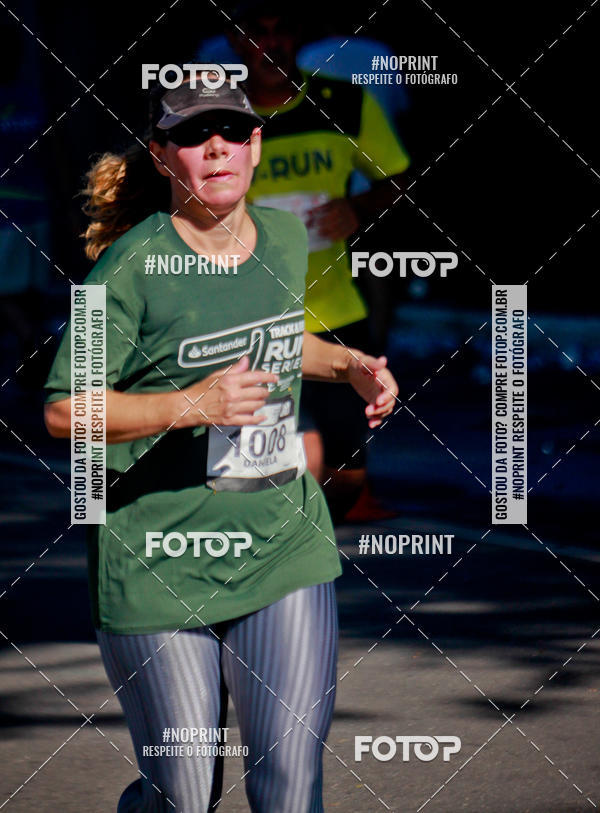 Buy your photos of the eventSANTANDER TRACK&FIELD RUN SERIES Boulevard Shopping BH on Fotop