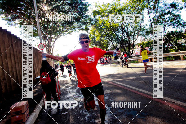 Buy your photos of the eventSANTANDER TRACK&FIELD RUN SERIES Boulevard Shopping BH on Fotop