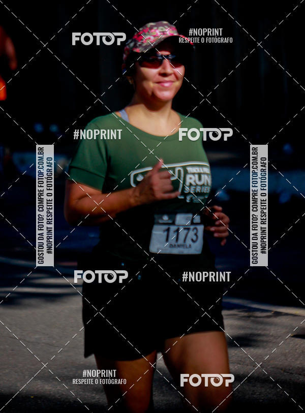 Buy your photos of the eventSANTANDER TRACK&FIELD RUN SERIES Boulevard Shopping BH on Fotop