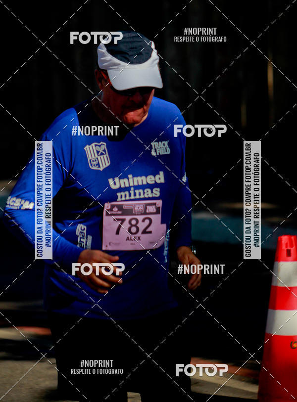 Buy your photos of the eventSANTANDER TRACK&FIELD RUN SERIES Boulevard Shopping BH on Fotop