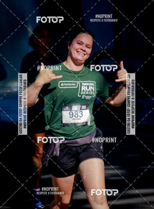 Buy your photos of the eventSANTANDER TRACK&FIELD RUN SERIES Boulevard Shopping BH on Fotop