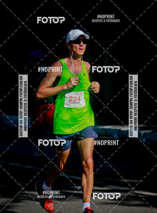 Buy your photos of the eventSANTANDER TRACK&FIELD RUN SERIES Boulevard Shopping BH on Fotop