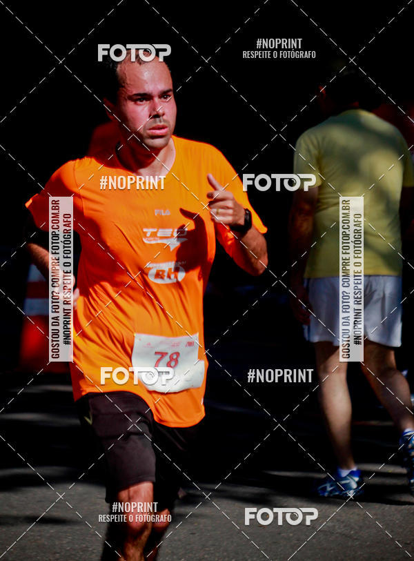 Buy your photos of the eventSANTANDER TRACK&FIELD RUN SERIES Boulevard Shopping BH on Fotop