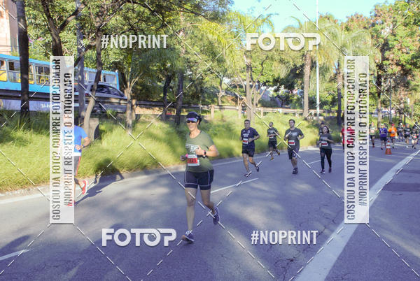 Compra tus fotos del eventoSANTANDER TRACK&FIELD RUN SERIES Boulevard Shopping BH En Fotop