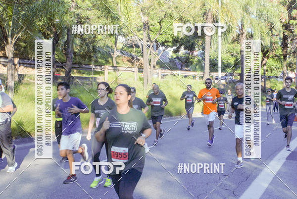 Buy your photos of the eventSANTANDER TRACK&FIELD RUN SERIES Boulevard Shopping BH on Fotop