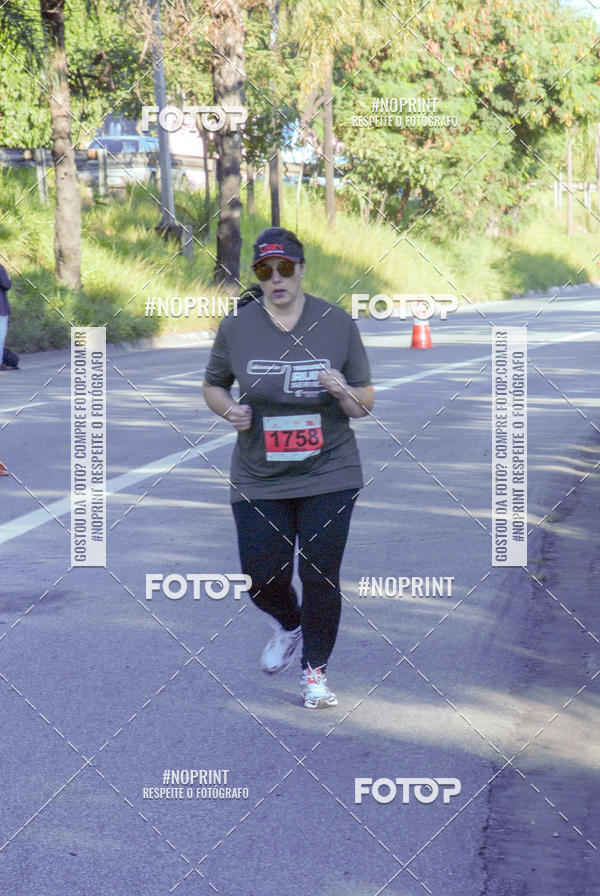 Compra tus fotos del eventoSANTANDER TRACK&FIELD RUN SERIES Boulevard Shopping BH En Fotop