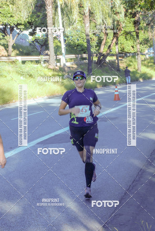 Compra tus fotos del eventoSANTANDER TRACK&FIELD RUN SERIES Boulevard Shopping BH En Fotop