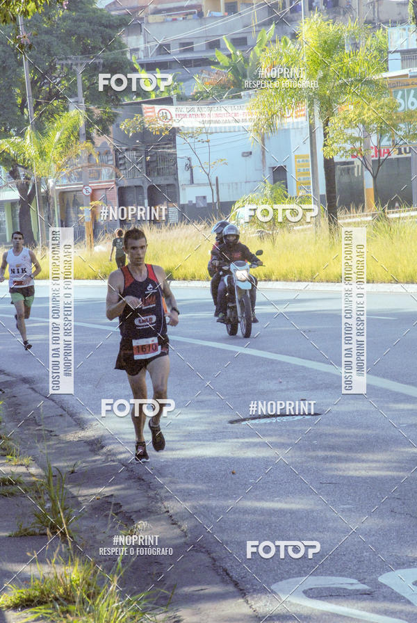 Compra tus fotos del eventoSANTANDER TRACK&FIELD RUN SERIES Boulevard Shopping BH En Fotop