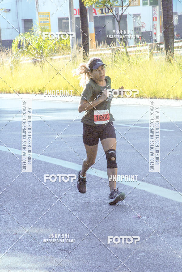 Achetez vos photos de l'�v�nementSANTANDER TRACK&FIELD RUN SERIES Boulevard Shopping BH sur Fotop