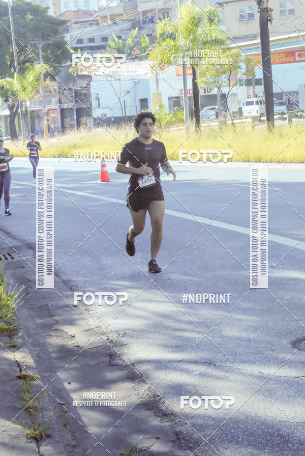 Buy your photos of the eventSANTANDER TRACK&FIELD RUN SERIES Boulevard Shopping BH on Fotop