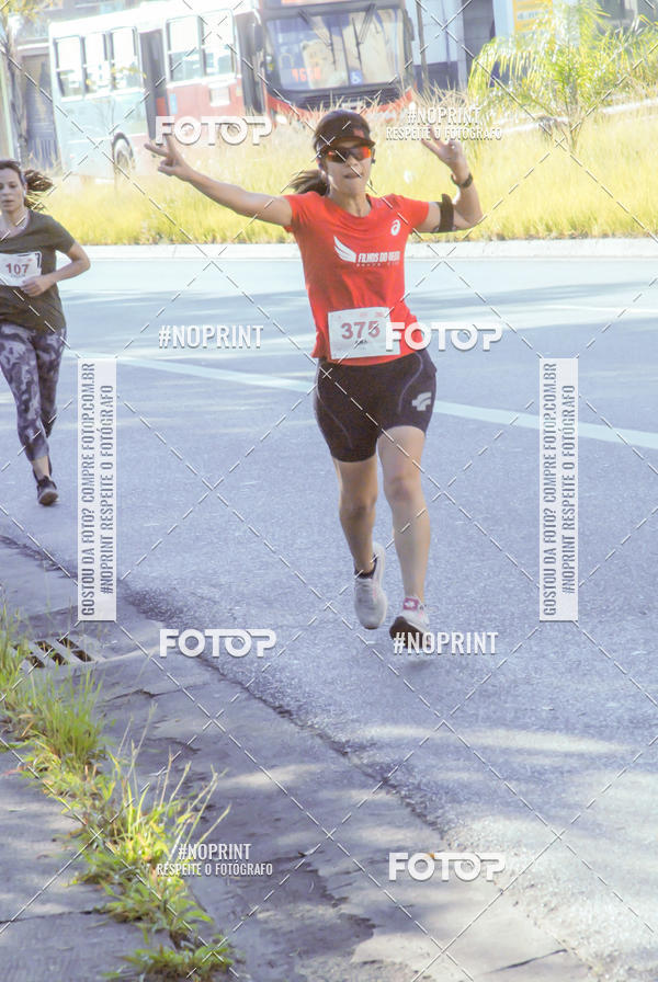 Buy your photos of the eventSANTANDER TRACK&FIELD RUN SERIES Boulevard Shopping BH on Fotop