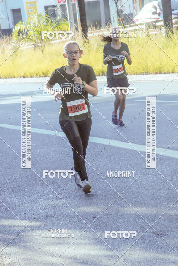 Buy your photos of the eventSANTANDER TRACK&FIELD RUN SERIES Boulevard Shopping BH on Fotop