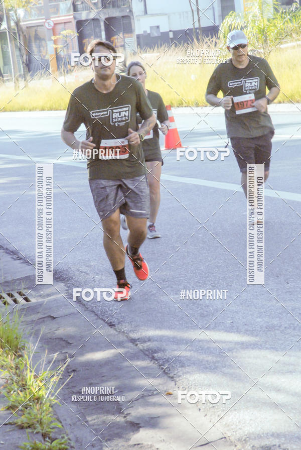 Buy your photos of the eventSANTANDER TRACK&FIELD RUN SERIES Boulevard Shopping BH on Fotop