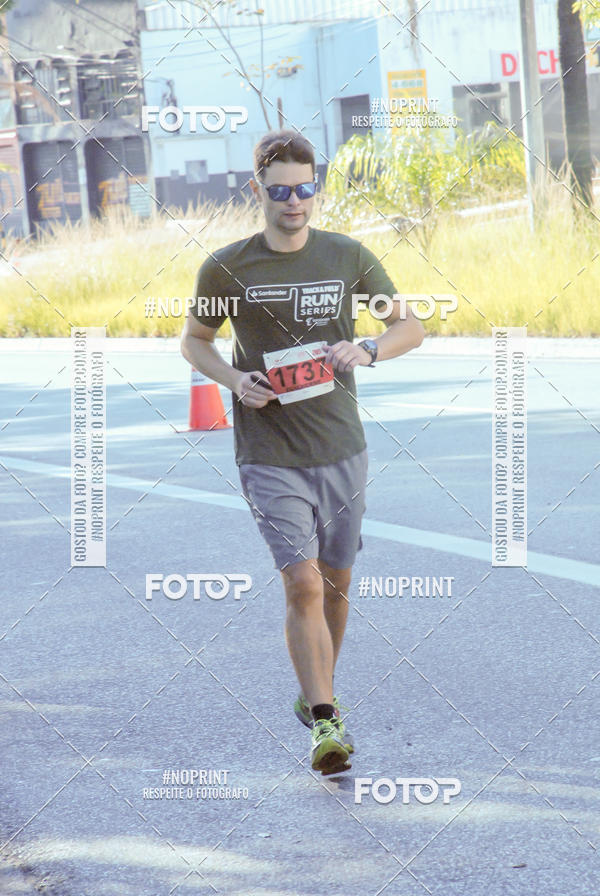 Buy your photos of the eventSANTANDER TRACK&FIELD RUN SERIES Boulevard Shopping BH on Fotop