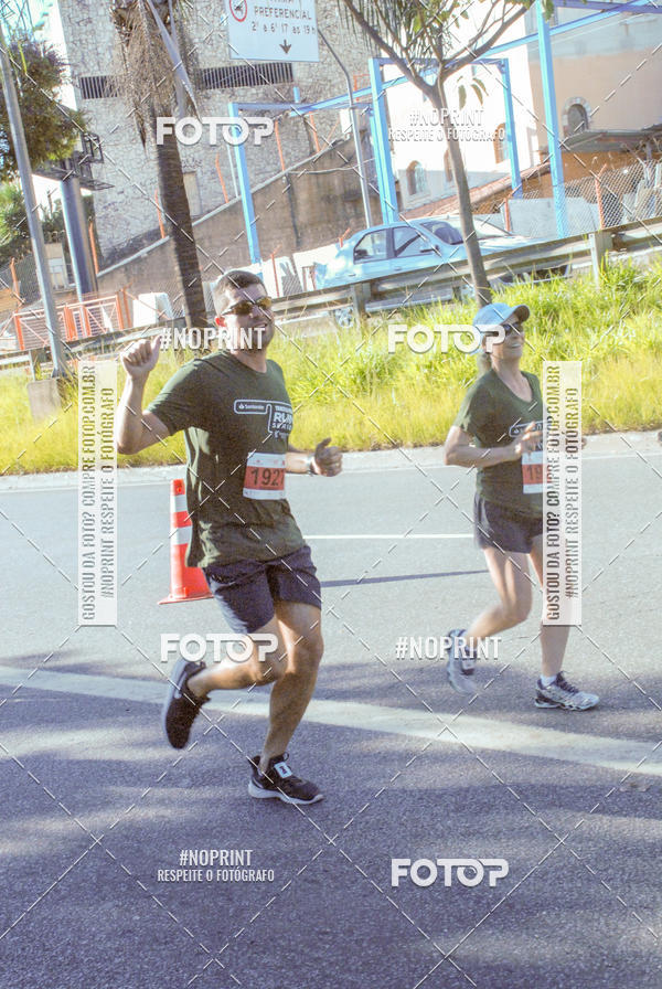 Buy your photos of the eventSANTANDER TRACK&FIELD RUN SERIES Boulevard Shopping BH on Fotop