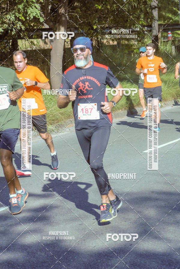 Buy your photos of the eventSANTANDER TRACK&FIELD RUN SERIES Boulevard Shopping BH on Fotop