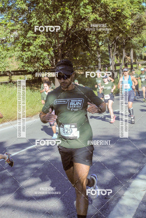Buy your photos of the eventSANTANDER TRACK&FIELD RUN SERIES Boulevard Shopping BH on Fotop