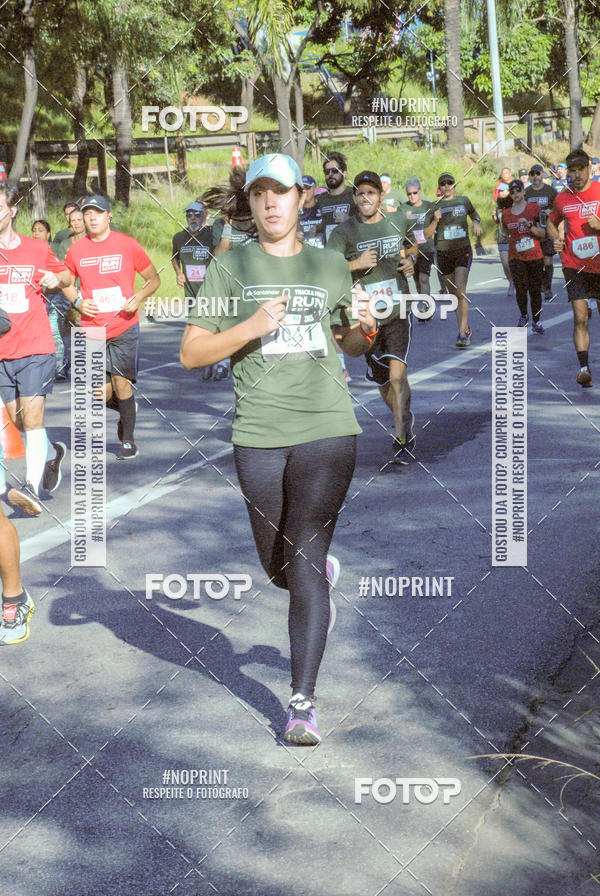 Buy your photos of the eventSANTANDER TRACK&FIELD RUN SERIES Boulevard Shopping BH on Fotop