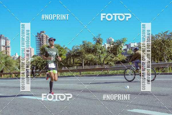Buy your photos of the eventSANTANDER TRACK&FIELD RUN SERIES Boulevard Shopping BH on Fotop