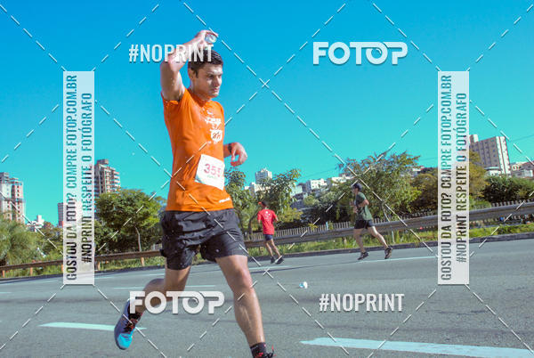 Buy your photos of the eventSANTANDER TRACK&FIELD RUN SERIES Boulevard Shopping BH on Fotop