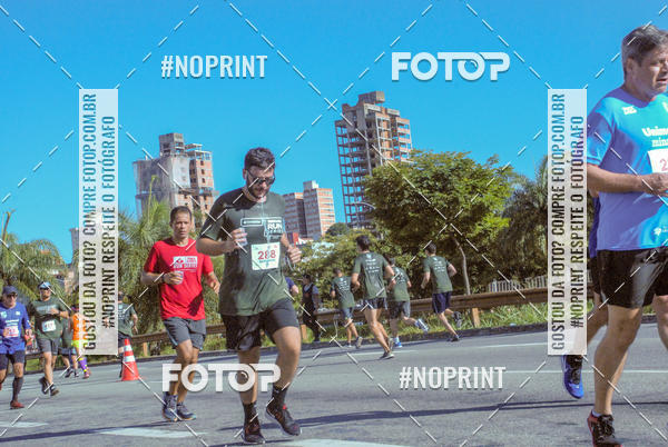 Buy your photos of the eventSANTANDER TRACK&FIELD RUN SERIES Boulevard Shopping BH on Fotop