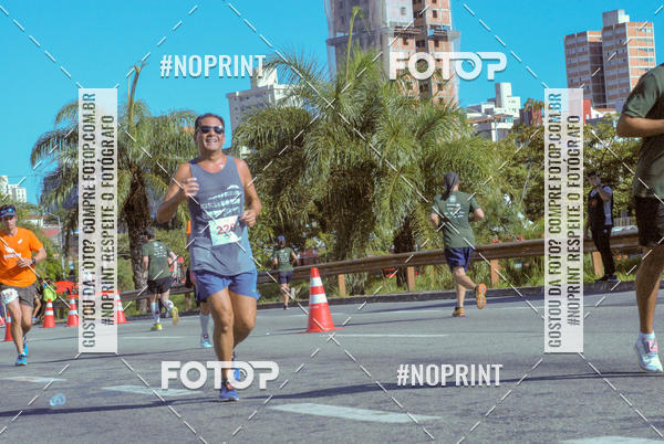 Buy your photos of the eventSANTANDER TRACK&FIELD RUN SERIES Boulevard Shopping BH on Fotop