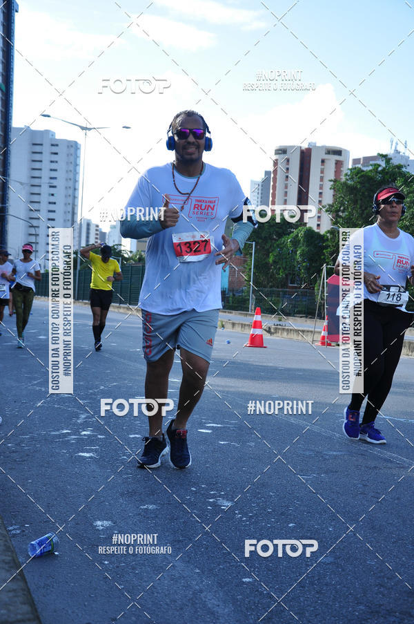 Acquista le foto dell'eventoSANTANDER TRACK&FIELD RUN SERIES Shopping Recife in Fotop