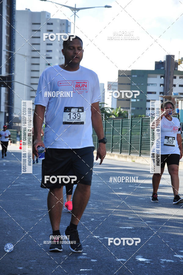 Acquista le foto dell'eventoSANTANDER TRACK&FIELD RUN SERIES Shopping Recife in Fotop