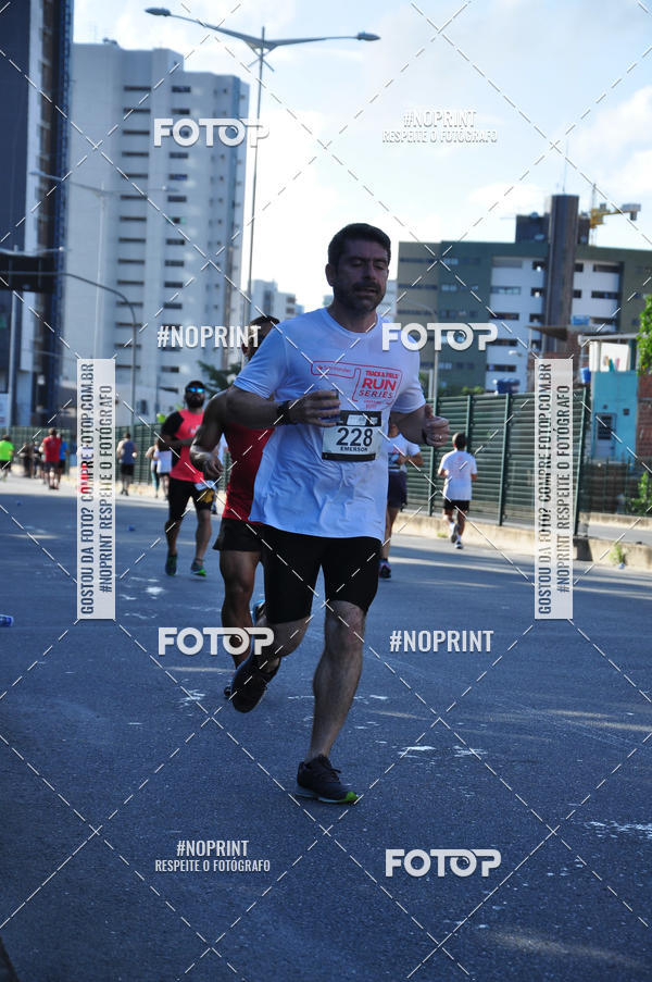 Achetez vos photos de l'vnementSANTANDER TRACK&FIELD RUN SERIES Shopping Recife sur Fotop