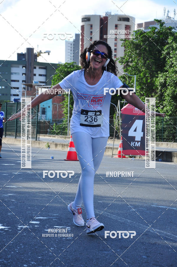 Achetez vos photos de l'vnementSANTANDER TRACK&FIELD RUN SERIES Shopping Recife sur Fotop