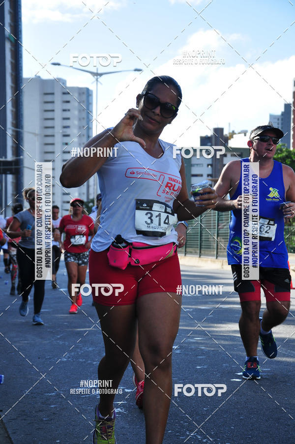 Buy your photos of the eventSANTANDER TRACK&FIELD RUN SERIES Shopping Recife on Fotop