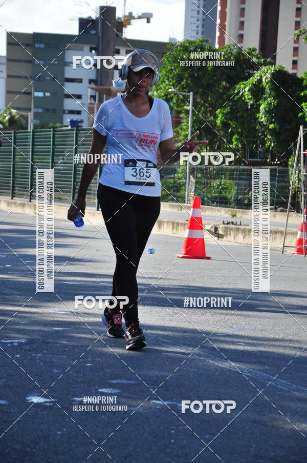 Compra tus fotos del eventoSANTANDER TRACK&FIELD RUN SERIES Shopping Recife En Fotop