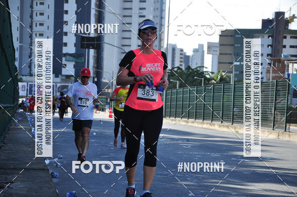 Compra tus fotos del eventoSANTANDER TRACK&FIELD RUN SERIES Shopping Recife En Fotop