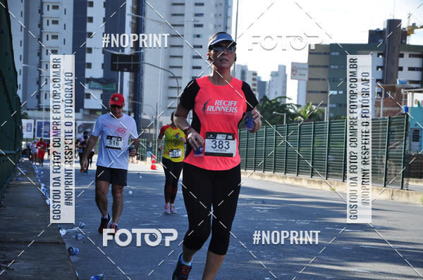Compra tus fotos del eventoSANTANDER TRACK&FIELD RUN SERIES Shopping Recife En Fotop